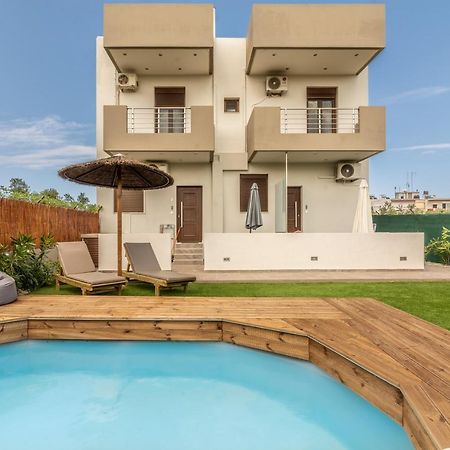 Cozy House With Pool Near Beach Gazi Esterno foto
