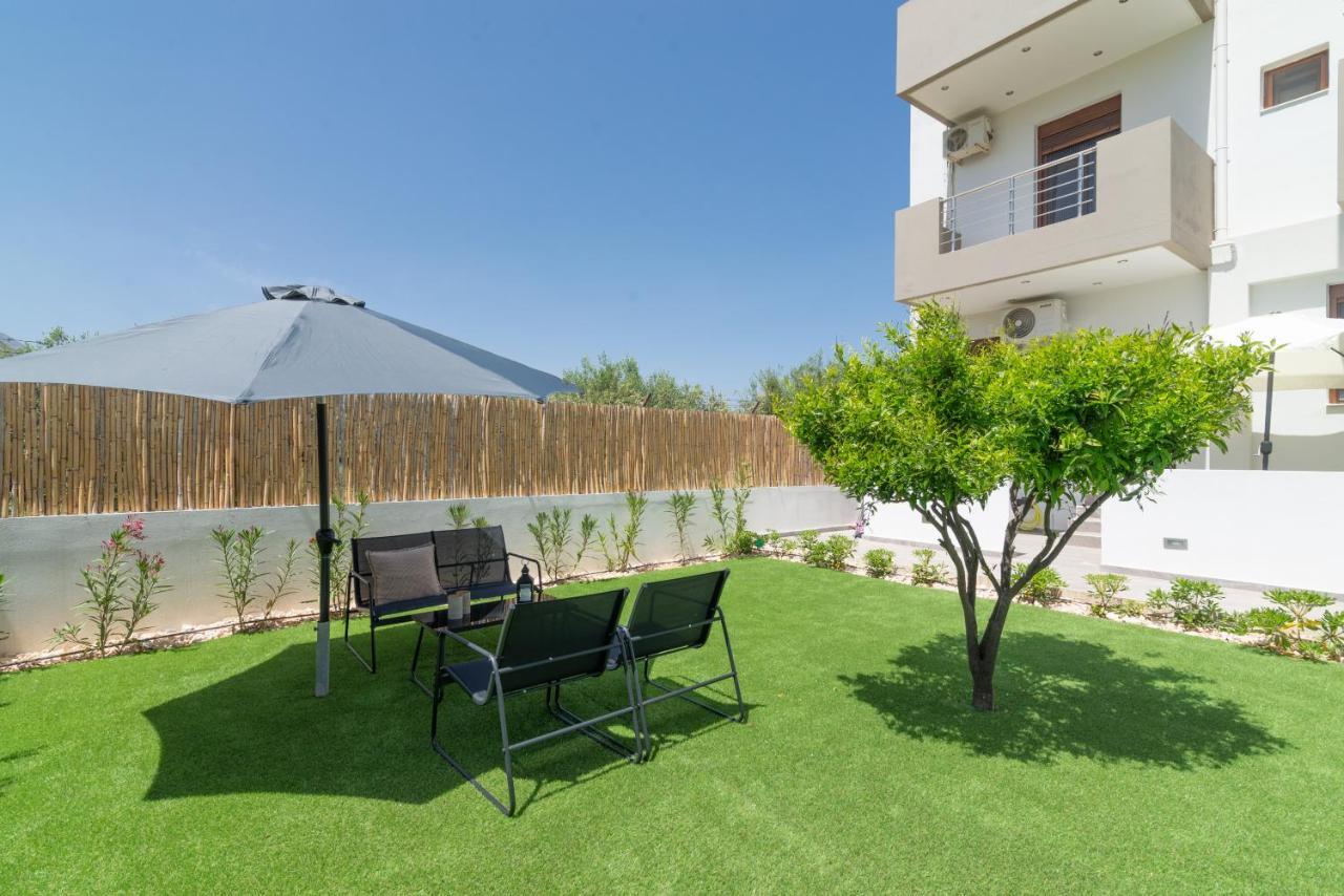 Cozy House With Pool Near Beach Gazi Esterno foto