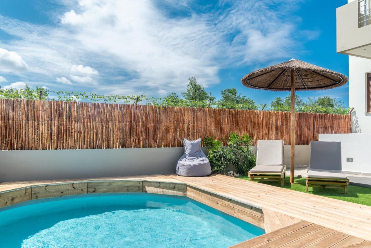 Cozy House With Pool Near Beach Gazi Esterno foto