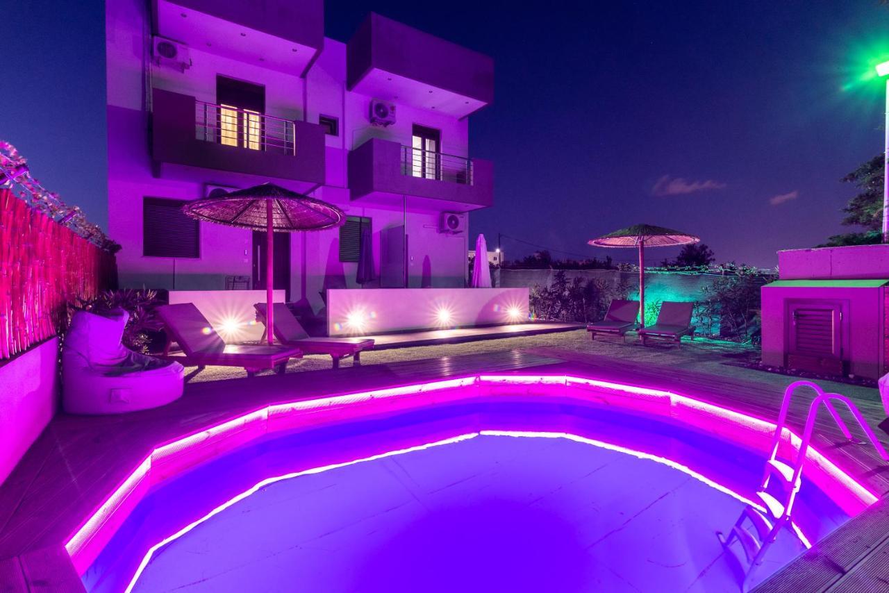 Cozy House With Pool Near Beach Gazi Esterno foto