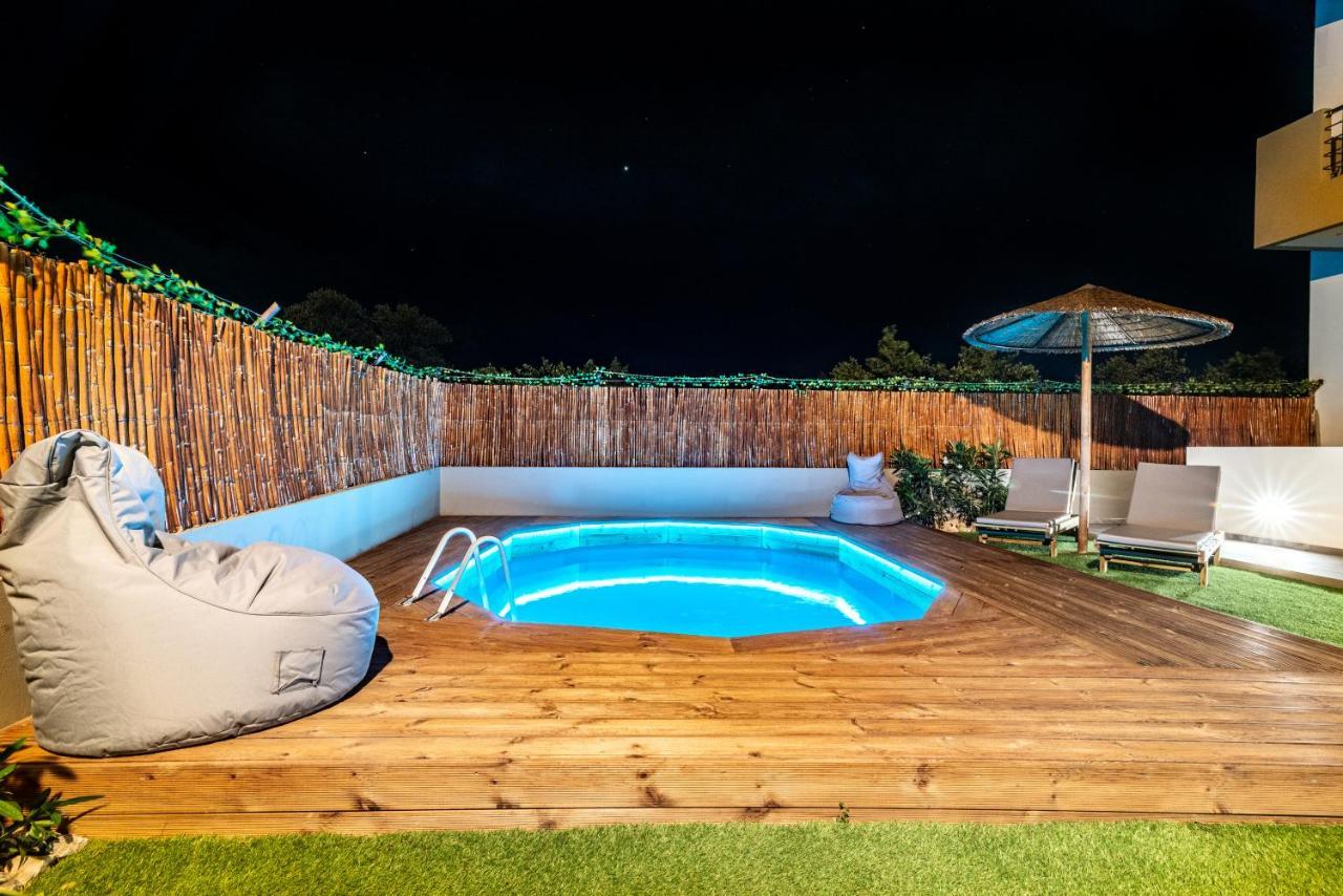 Cozy House With Pool Near Beach Gazi Esterno foto